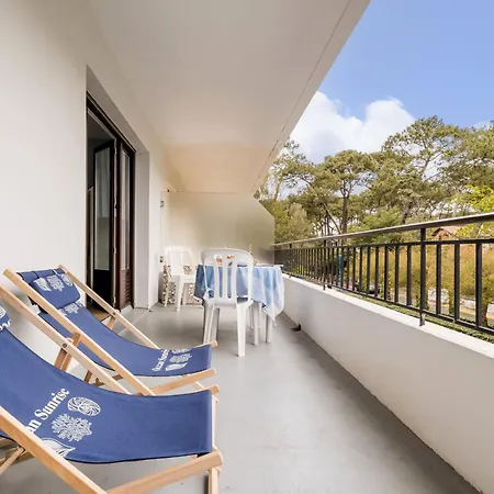 A Mesquer: A 200m, Balcon, Parking, Proche Commerces - Fr-1-306-1243