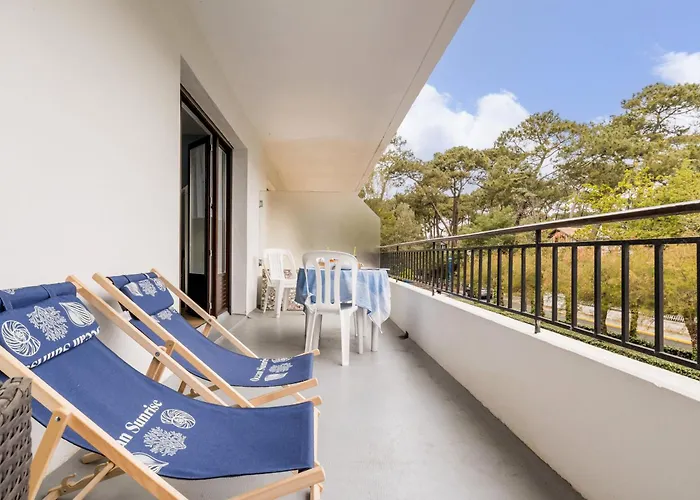 A Mesquer: A 200m, Balcon, Parking, Proche Commerces - Fr-1-306-1243